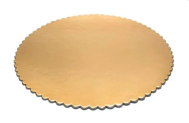 Zlato-černá dortová podložka s vlnkovým okrajem 28 cm