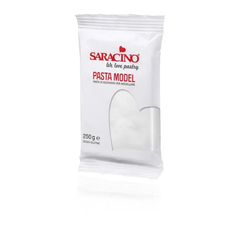 Balení bílé modelovací hmoty Saracino na dort