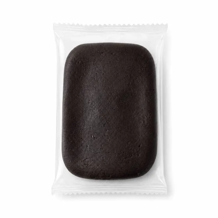 Balení černé kakaové fondánové hmoty SweetArt 250g
